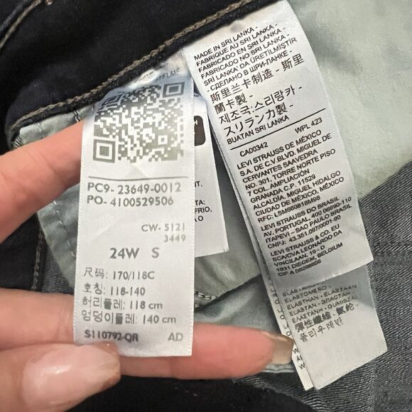 Levis Classic Bootcut Jeans Size 24W Short Dark Blue Denim Casual Stretch Boho - Picture 8 of 8